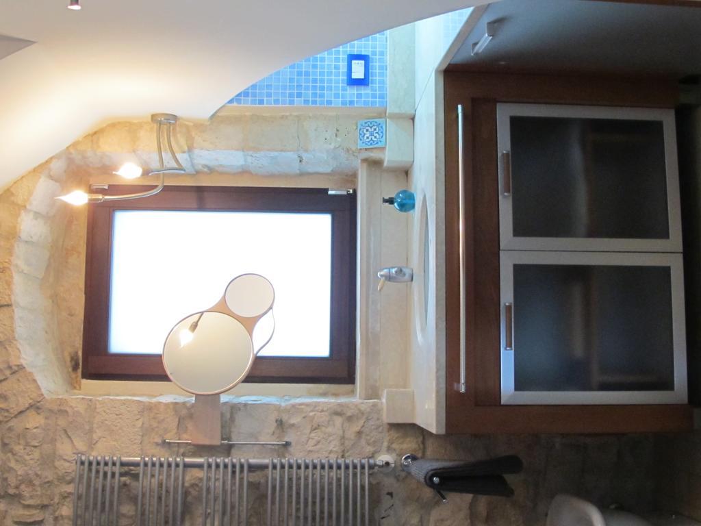 ジョヴィナッツォCasa Torre Di Mactheus Petraroアパートメント エクステリア 写真