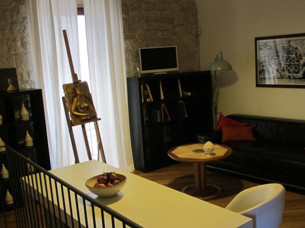 ジョヴィナッツォCasa Torre Di Mactheus Petraroアパートメント 部屋 写真